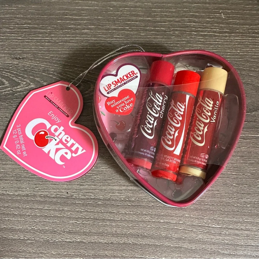 Lip Smacker Cherry Coke Vanilla Valentine Tin Heart Set